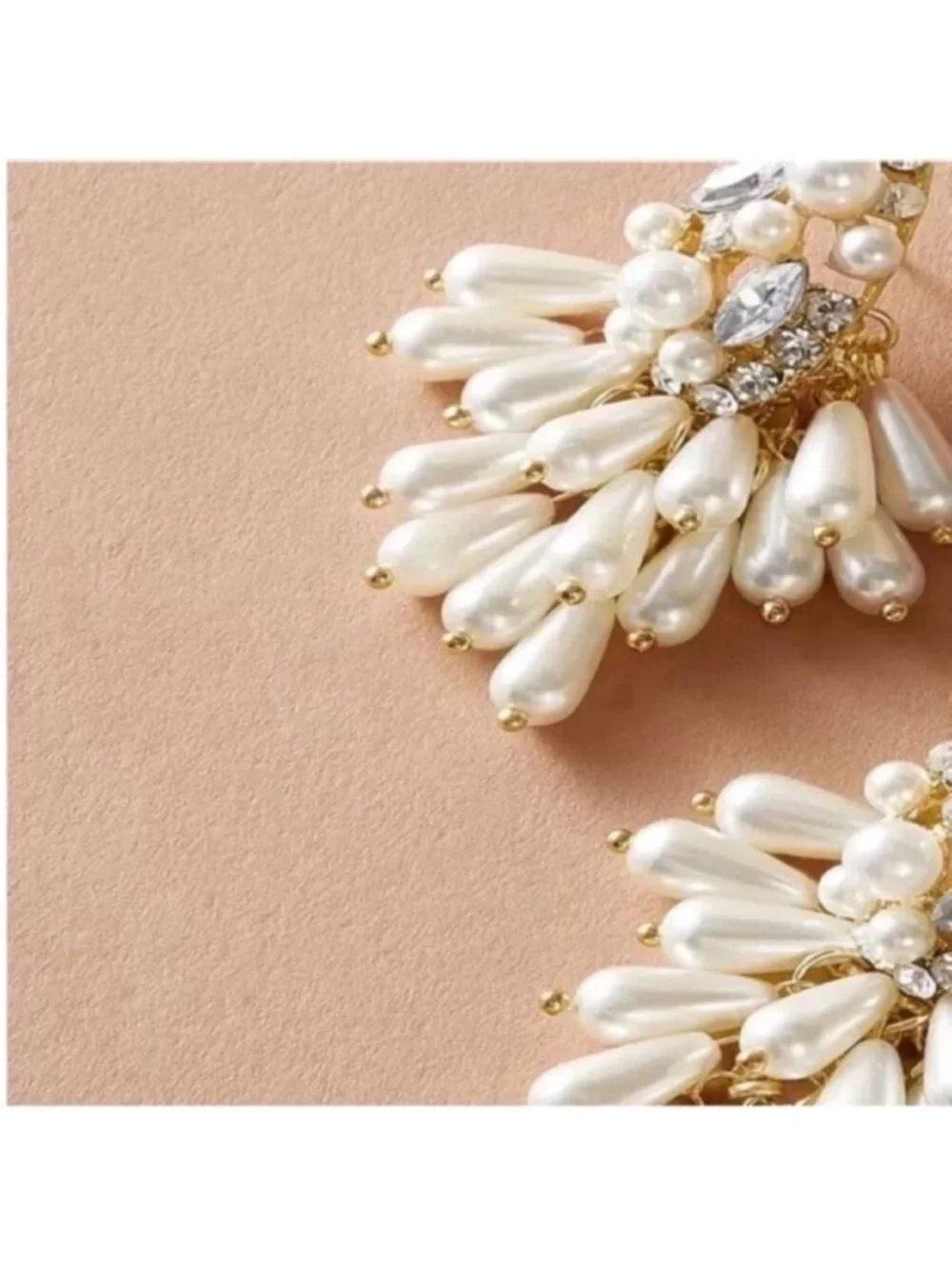 New! Gold Pearl Chandelier Earrings (1042) NWOT